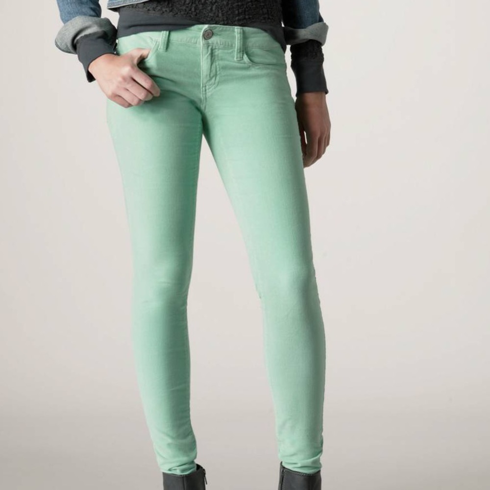 AE Mint skinny jeans